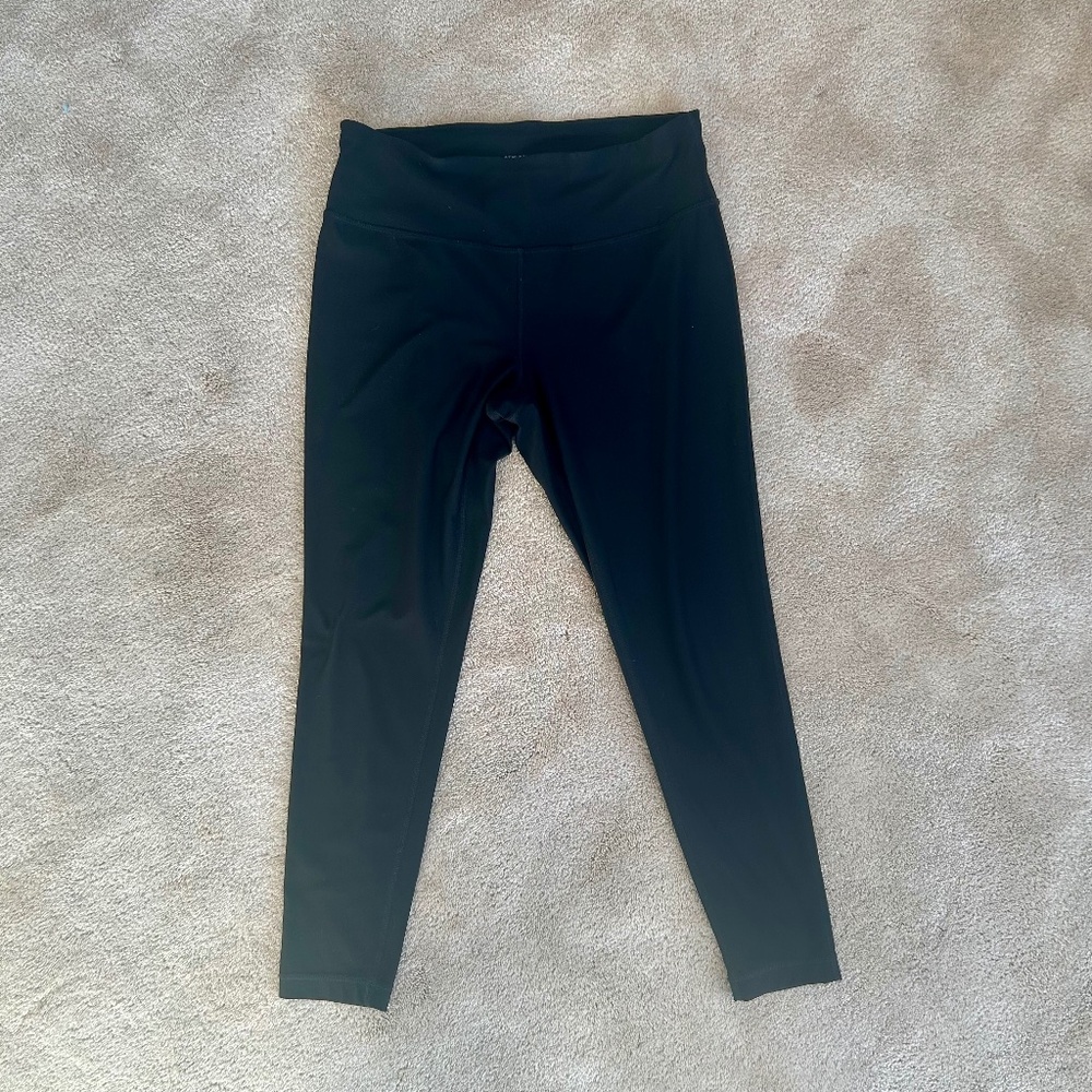 Athletic Works Interlock Ankle Leggings in Black Size L